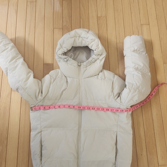 UNIQLO Women Seamless Down Parka Jacket M White Hooded Water-Repellent Puffer - Picture 4 of 16
